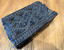 Load image into Gallery viewer, Antique Textile Printing Block
